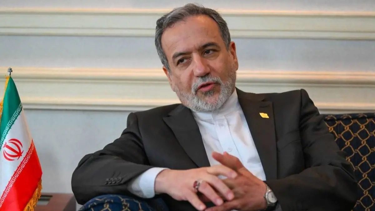 تخت روانچی در عمان: بررسی‌های سیاسی دوره‌ای به جای مذاکرات