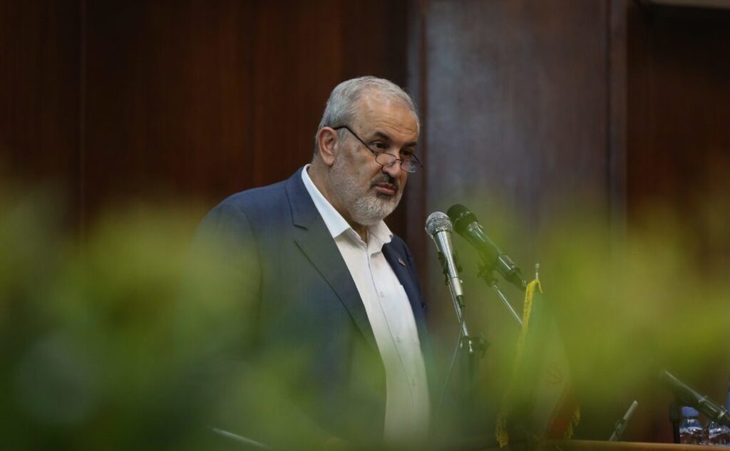 آیا بارورسازی ابرها می‌تواند تهرانِ بی‌باران را نجات دهد؟ پاسخ وزیر نیرو