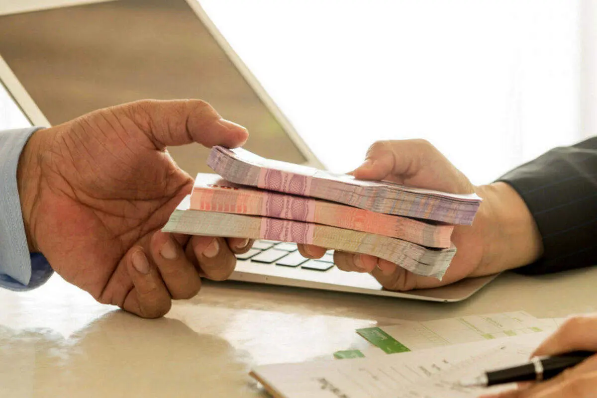 دستورالعمل‌ افزایش حقوق در کما: وقتی تأمین بودجه به چالش تبدیل می‌شود