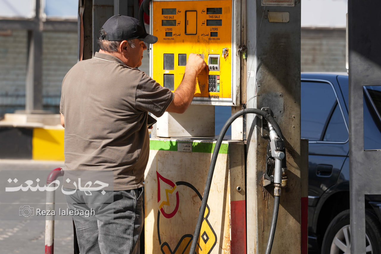 بنزین سه‌نرخی شد؛ نرخ سوم پنج‌هزارتومانی از ۱۵ آذر