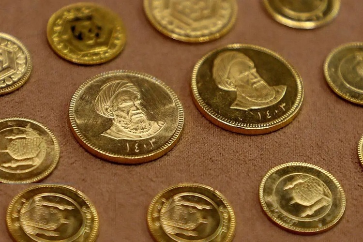 قیمت طلا و سکه امروز (۵ آذر) صعودی شد؛ حباب نیم و ربع‌سکه رکورد زدند