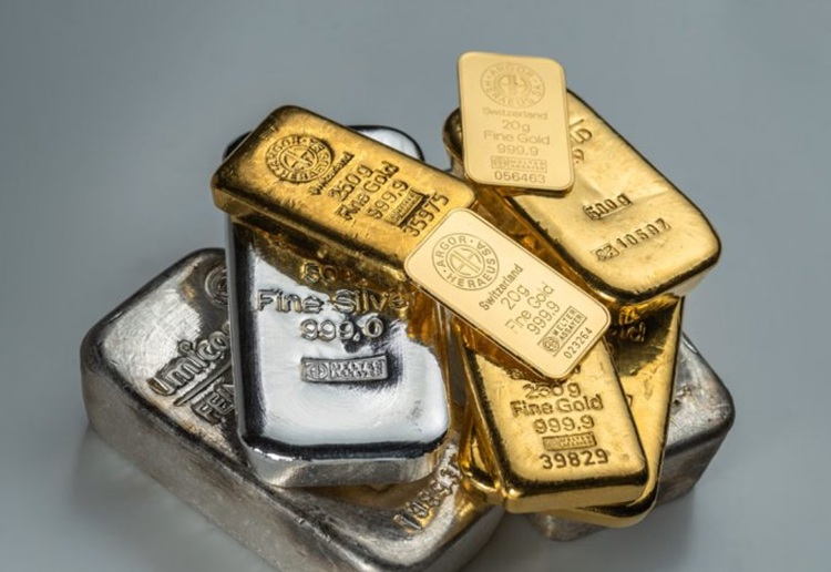 قیمت طلا آماده انفجار؛ پیش‌بینی ۴۵۰۰ دلار برای هر انس در ۲۰۲۶