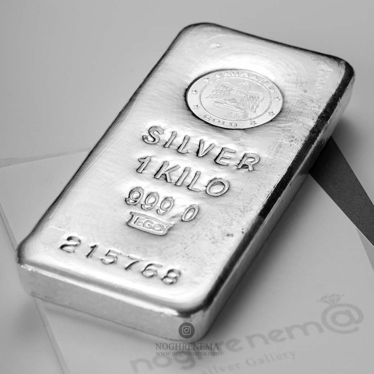 آینده نقره زیر ذره‌بین بانک‌های جهانی؛ آیا روند صعودی ادامه می‌یابد؟