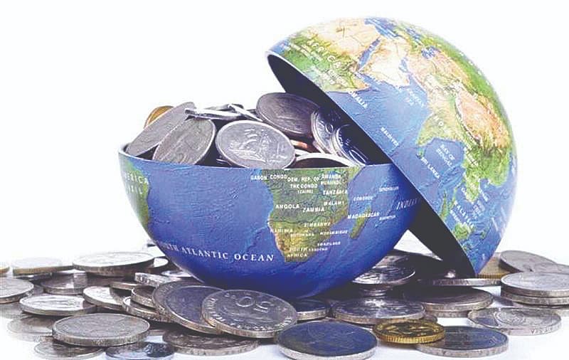 مالیه عمومی در دولت‌های چپاولگر و توسعه‌گرا