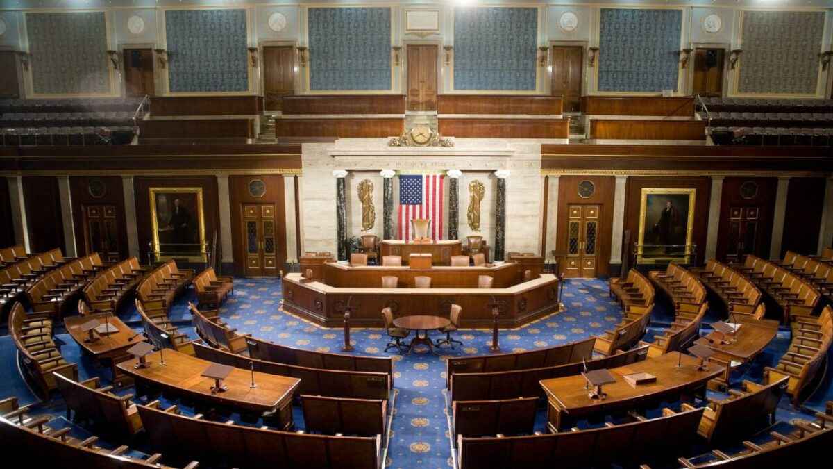 تنش واشنگتن–کاراکاس؛ دموکرات‌ها خواستار توقف حملات نظامی ترامپ شدند