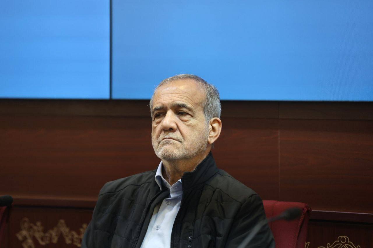 پیام داخلی و خارجی پزشکیان: ساخت سلاح هسته‌ای در برنامه ایران جایگاهی ندارد