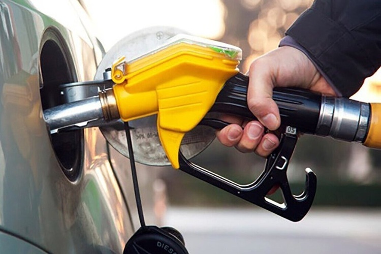 نرخ سوم لو رفت؛ منتظر بنزین ۸۵۰۰ تومانی باشیم؟