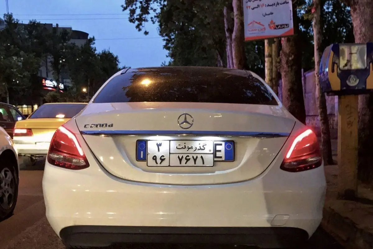 توقف نهایی ثبت‌سفارش خودروهای مناطق آزاد؛ وزارت صمت در مرکز ماجرا