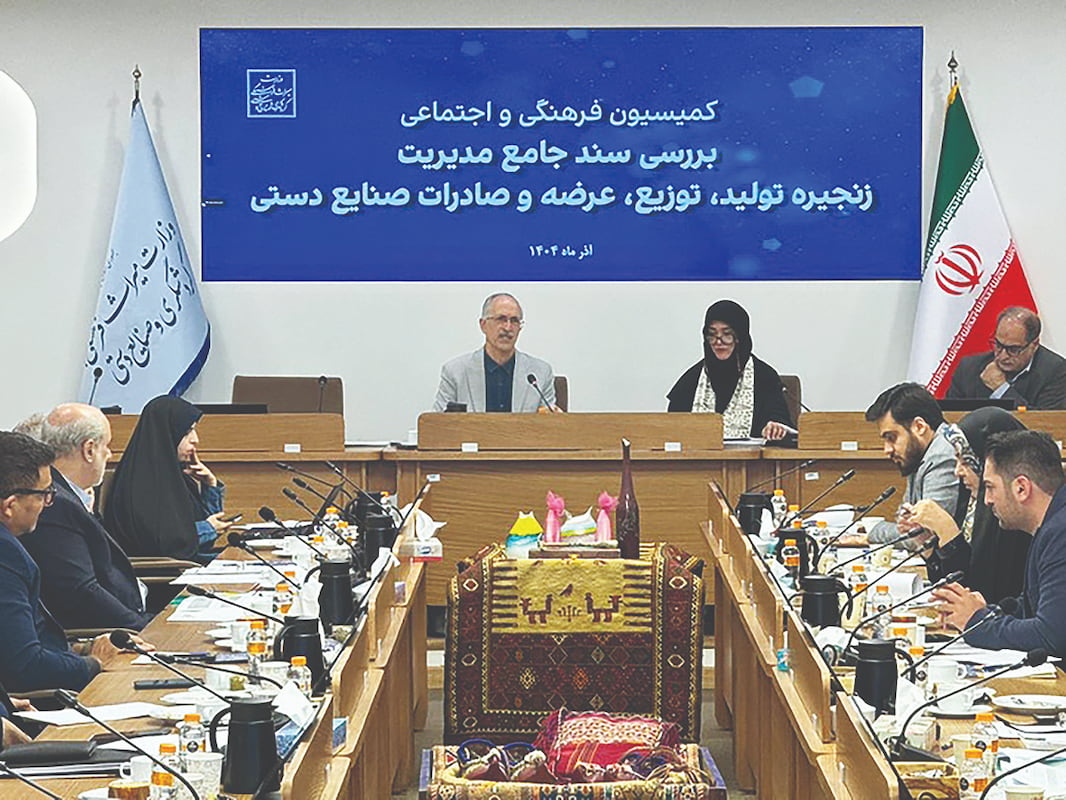 موافقت کمیسیون فرهنگی و اجتماعی دولت با سند جامع صنایع‌دستی