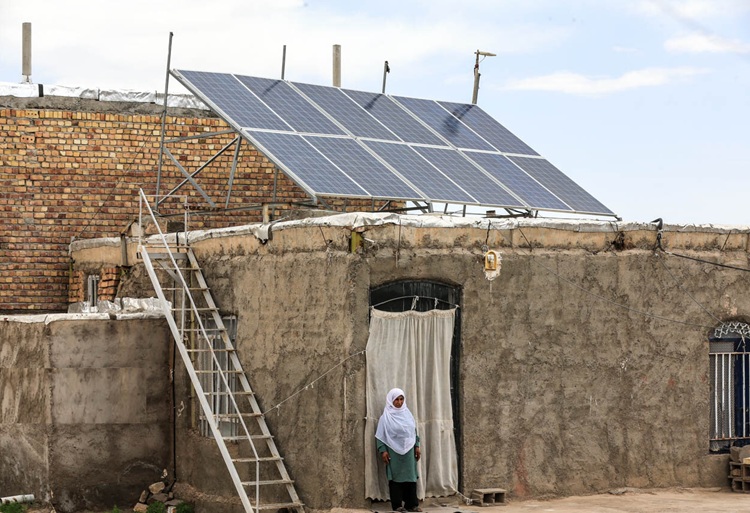 احداث نیروگاه خورشیدی خانگی کلید خورد؛ آغاز ثبت‌نام با پرداخت وام ویژه