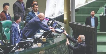 هزار تصمیم بی‌پایان