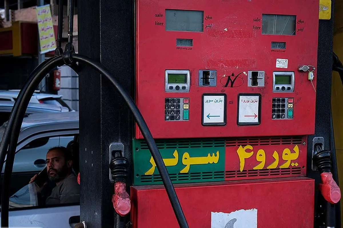 واردات بنزین سوپر در مسیر جدید؛ نقش ۱۸ شرکت و ۶ توزیع‌کننده چیست؟