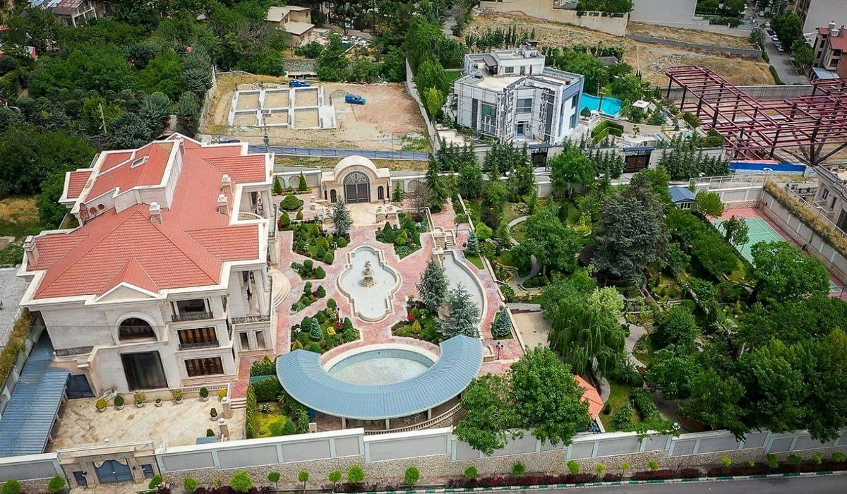 قوه قضاییه: ویلای ۸ هزار متری متهم پرونده چای دبش به نفع بانک ملت مصادره شد قوه قضاییه: ویلای ۸ هزار متری متهم پرونده چای دبش به نفع بانک ملت مصادره شد