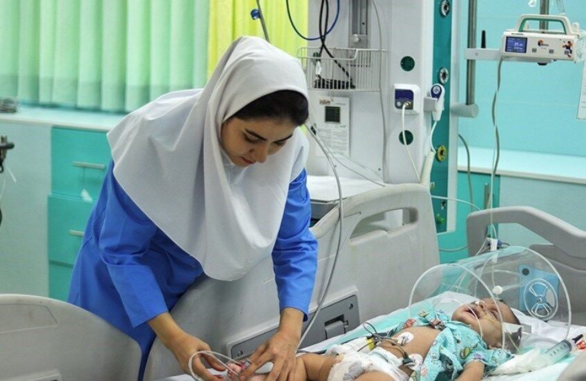فشار شغلی و حقوق پایین؛ دلایل بحران پرستاری در ایران