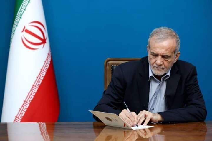 پزشکیان: اردبیل، دروازه قفقاز و مرکز سرمایه‌گذاری بین‌المللی