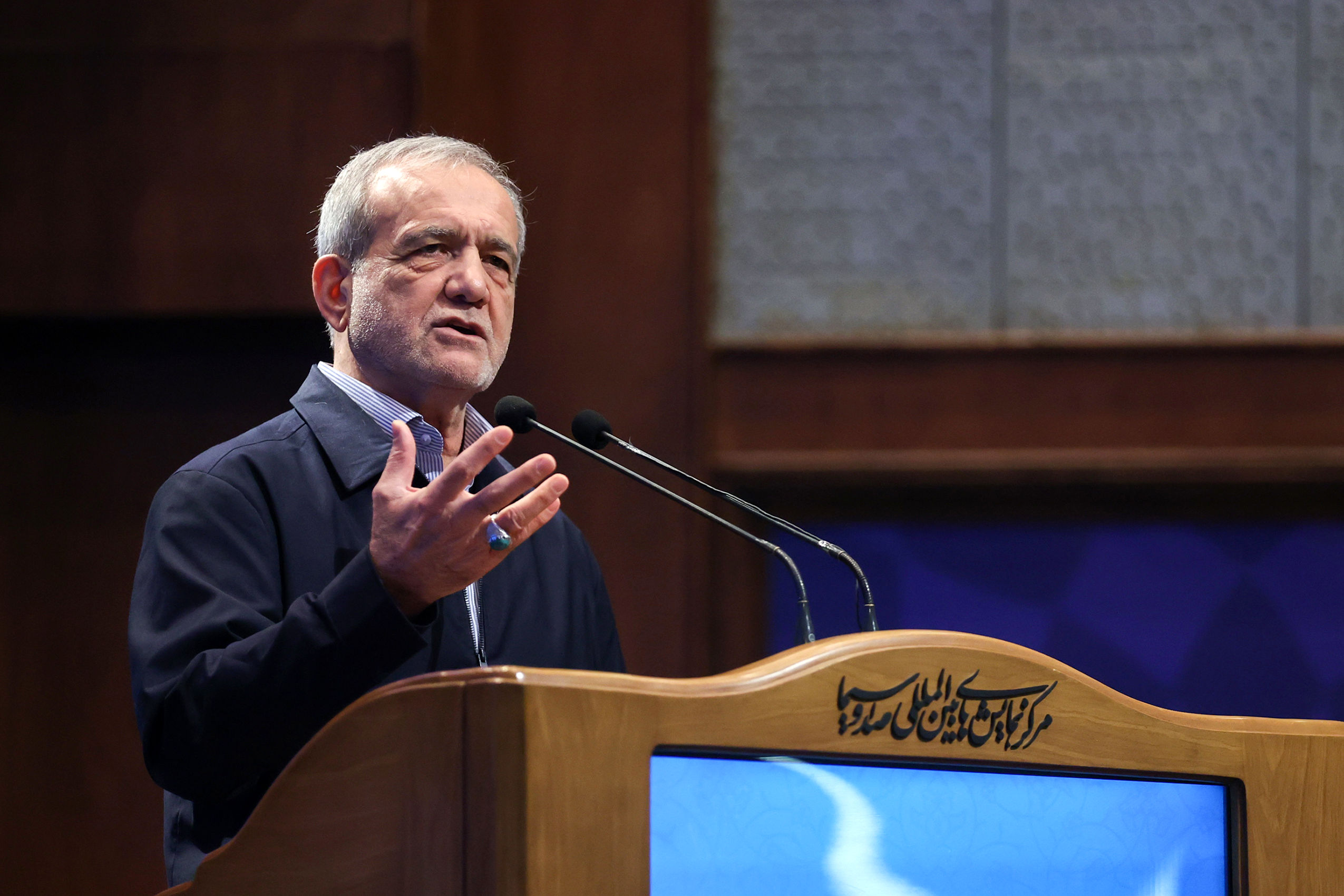 رئیس‌جمهور: در صورت عدم بارش باران تا آذر، آب تهران جیره‌بندی خواهد شد