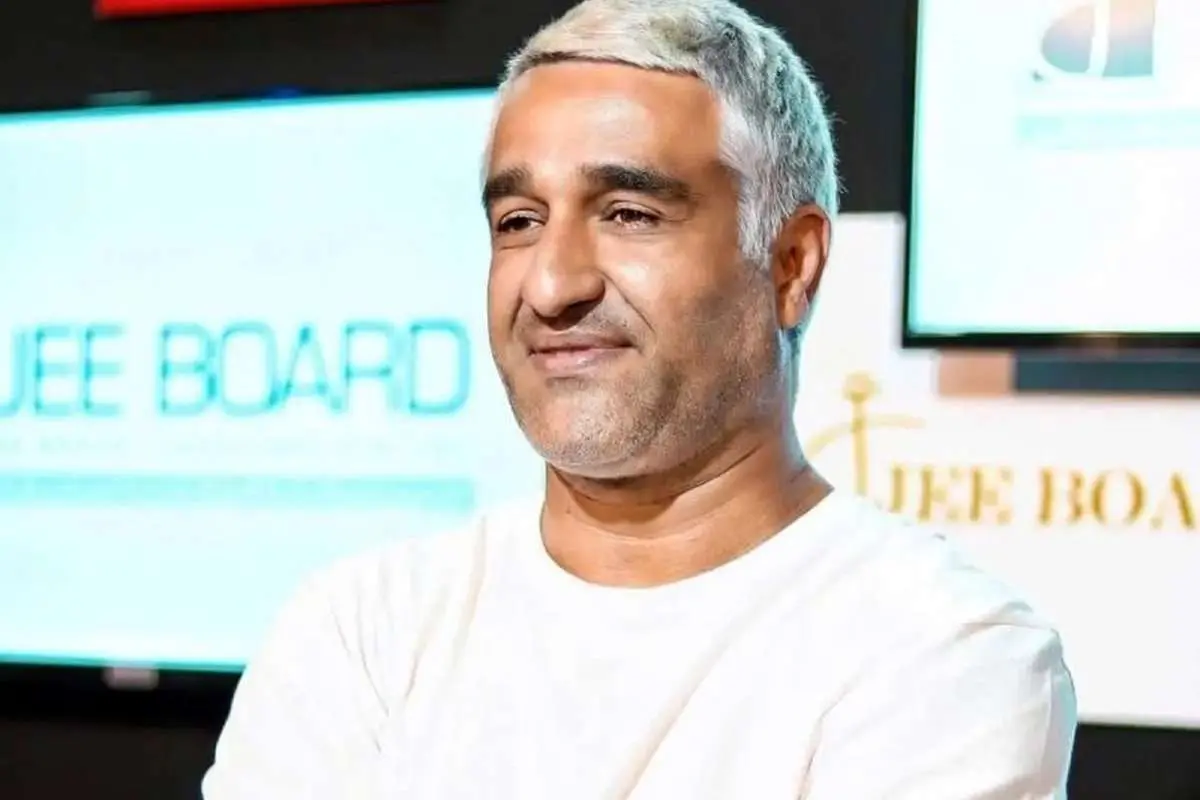 پژمان جمشیدی پس از چند هفته خبرساز، به ایران برگشت