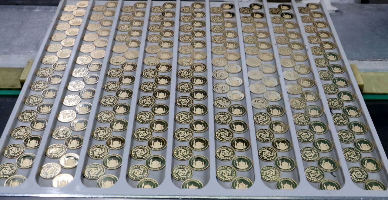 سکه طلا در مسیر پیش‌فروش؛ آیا حراج دوشنبه قیمت‌ها را تعدیل می‌کند؟