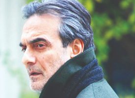 چهره‌ای از جنس سکوت و نگاه