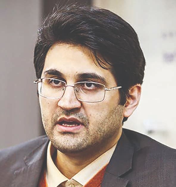 کاهش وابستگی به نفت