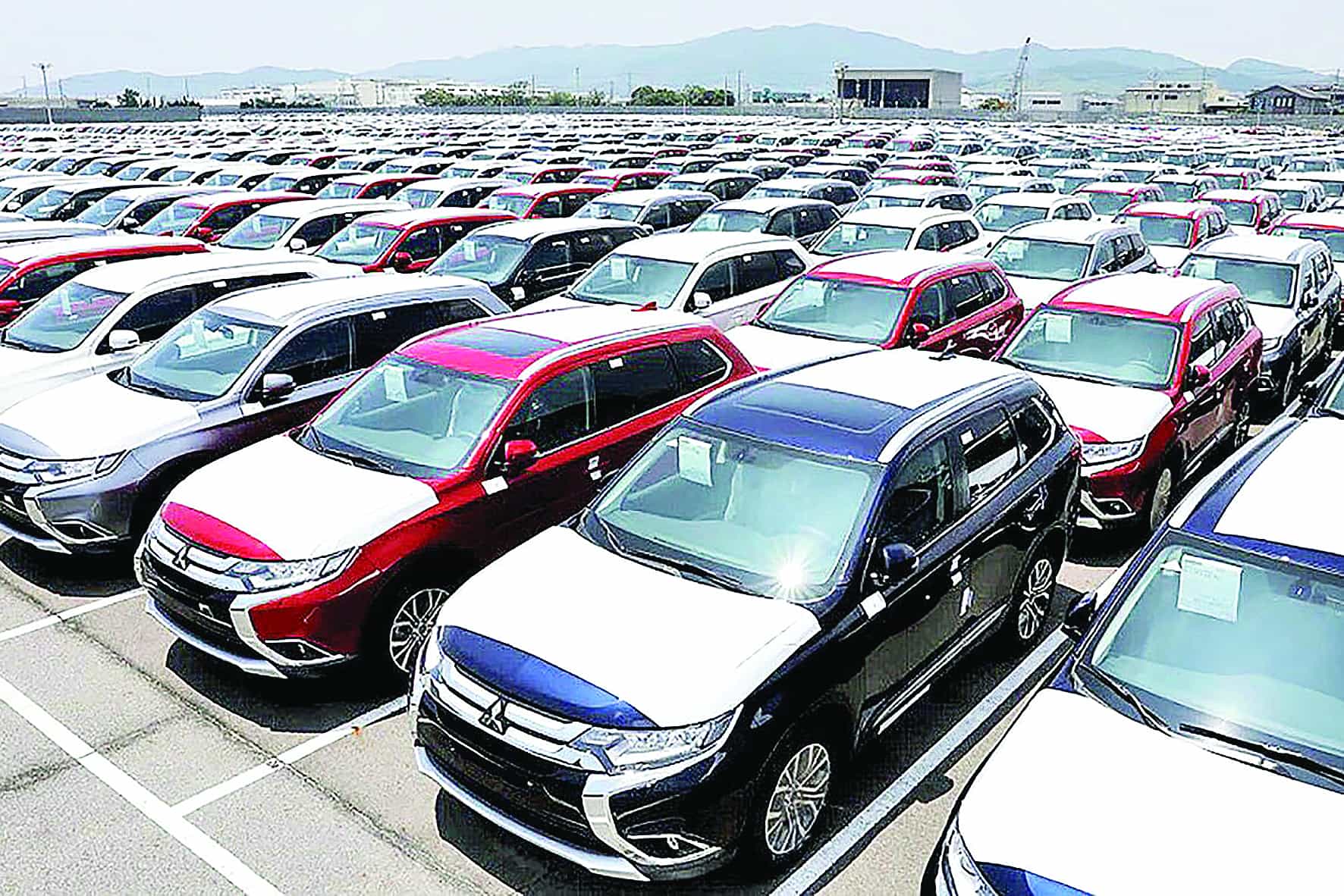 ۷ماه بلاتکلیفی در واردات خودرو ۷ماه بلاتکلیفی در واردات خودرو