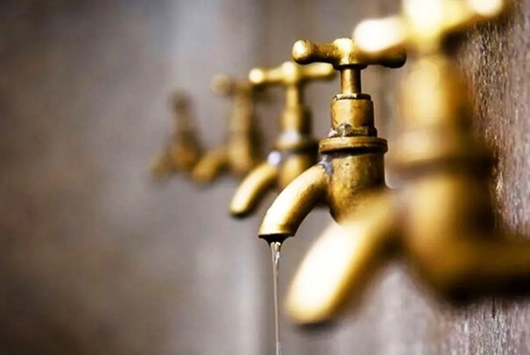 پیشنهاد زاکانی برای کاهش مصرف آب تا ۳۰ درصد؛ زمان اجرا چه موقع است؟