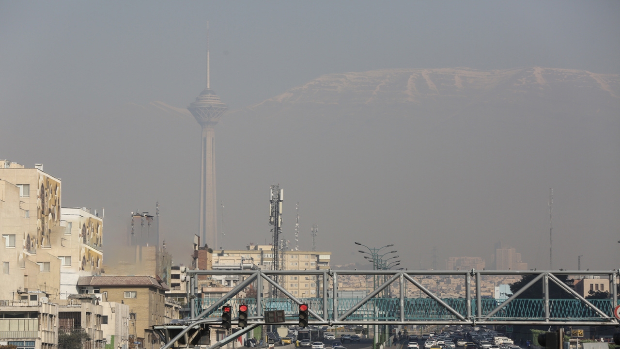 بازگشت آلودگی به آسمان تهران؛ نفس پایتخت از یکشنبه دوباره تنگ می‌شود