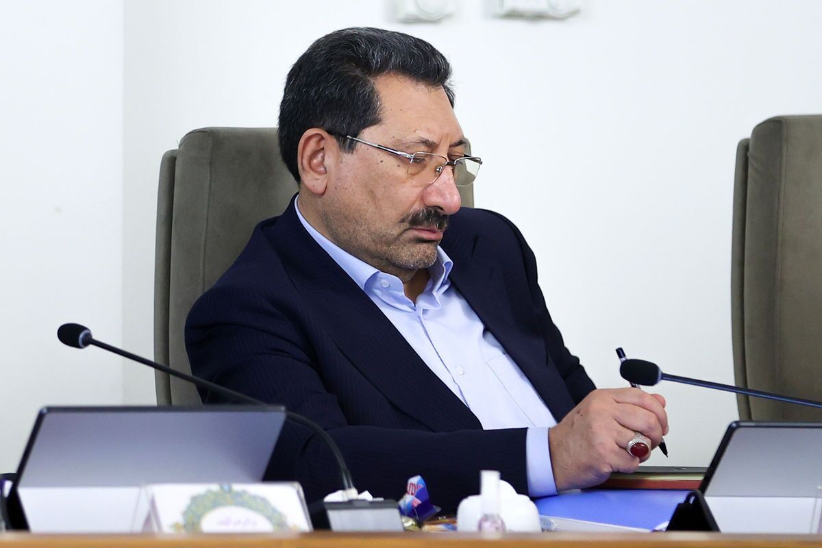 وزیر صمت: خودروهای مونتاژی تا دو برابر قیمت واقعی فروخته می‌شوند!