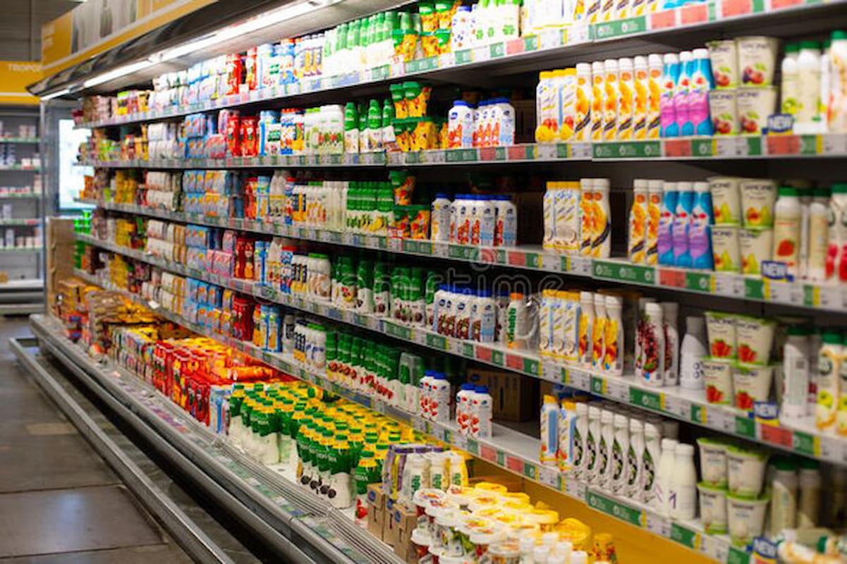 اختلاف‌نظر تازه بر سر تامین کالاهای اساسی