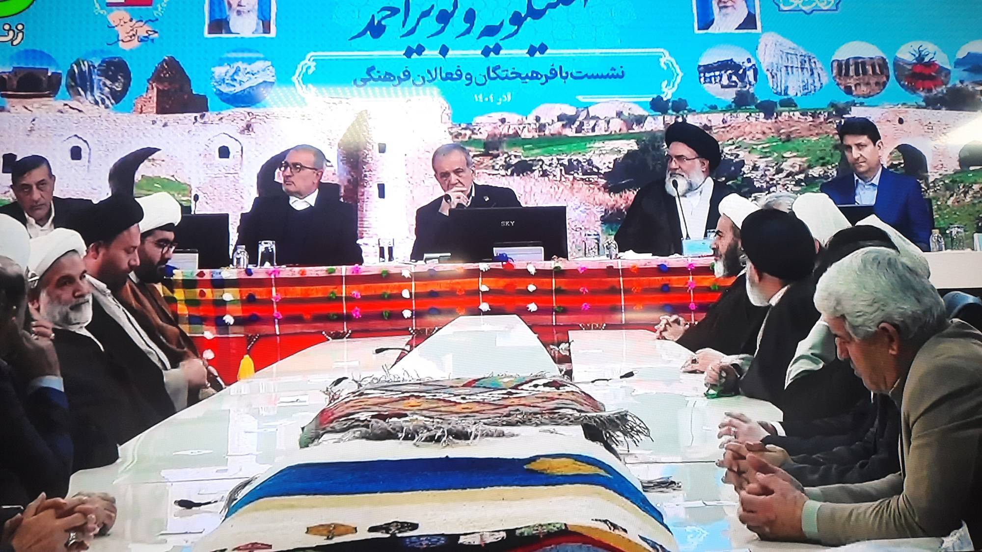 اگر قرار باشد کسی مقابل مردم بایستد من در آن صف نخواهم بود