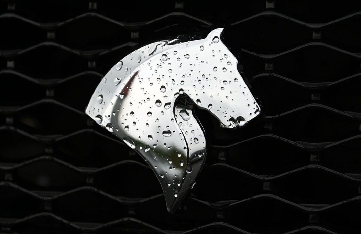 بازار خودرو در شوک: ۴.۶ میلیون نفر در صف خرید ایران‌خودرو