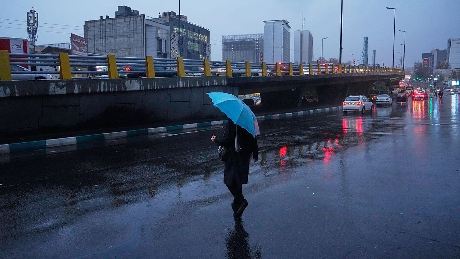 وضعیت جوی ایران: تداوم بارش باران و برف در چندین استان