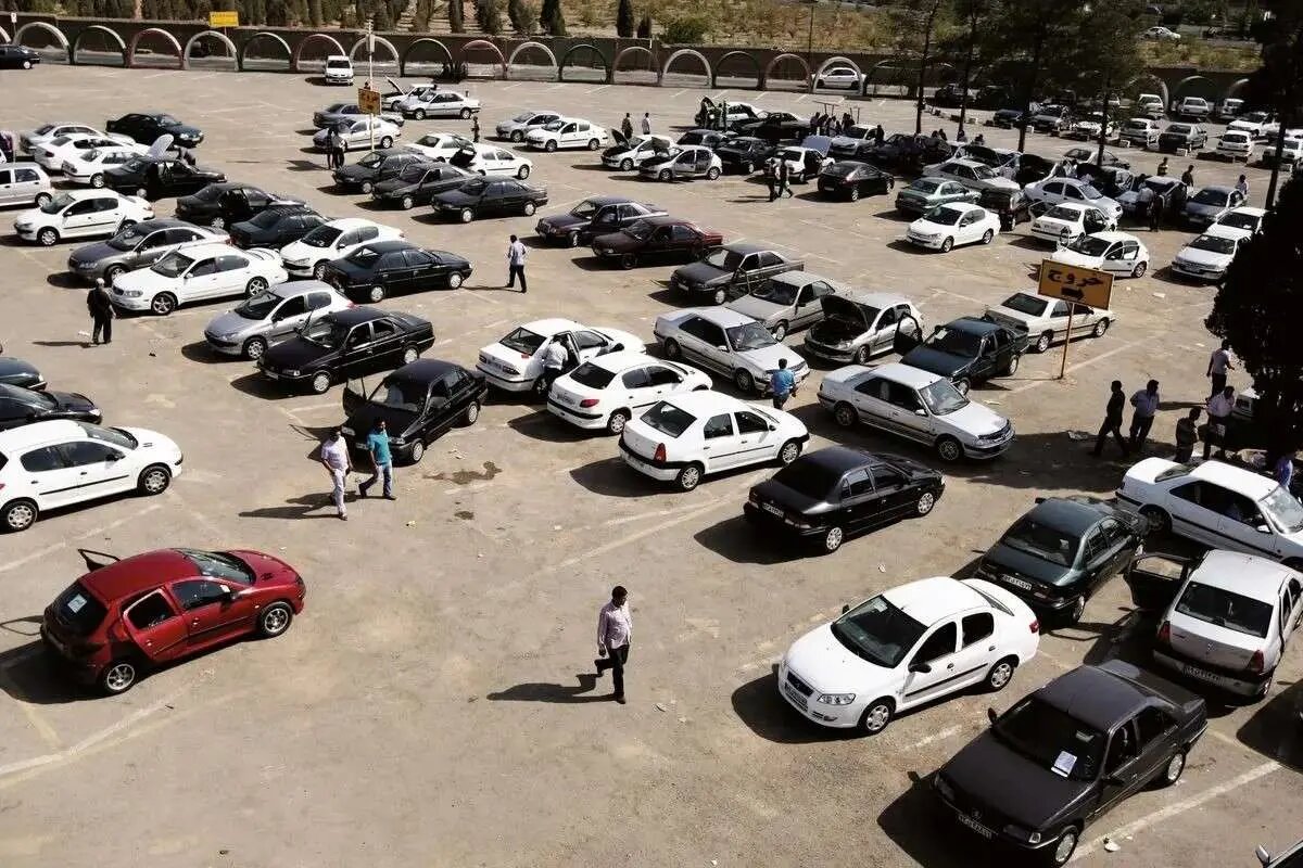 نوسانات ارزی و بازار خودرو: آیا زمان خرید فرا رسیده یا باید صبر کرد؟