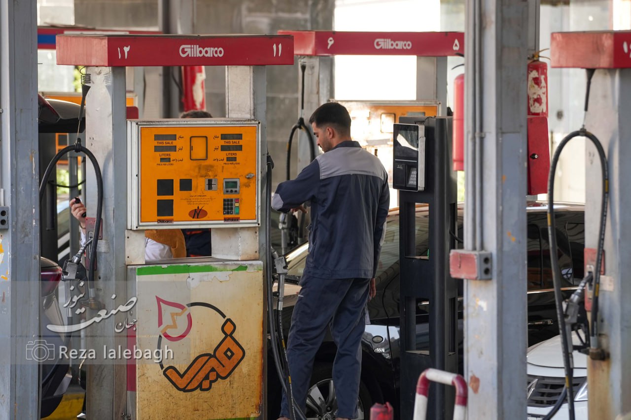 برآورد دیوان محاسبات، حداکثر هزینه واردات بنزین را ۲.۷ میلیارد دلار نشان داد