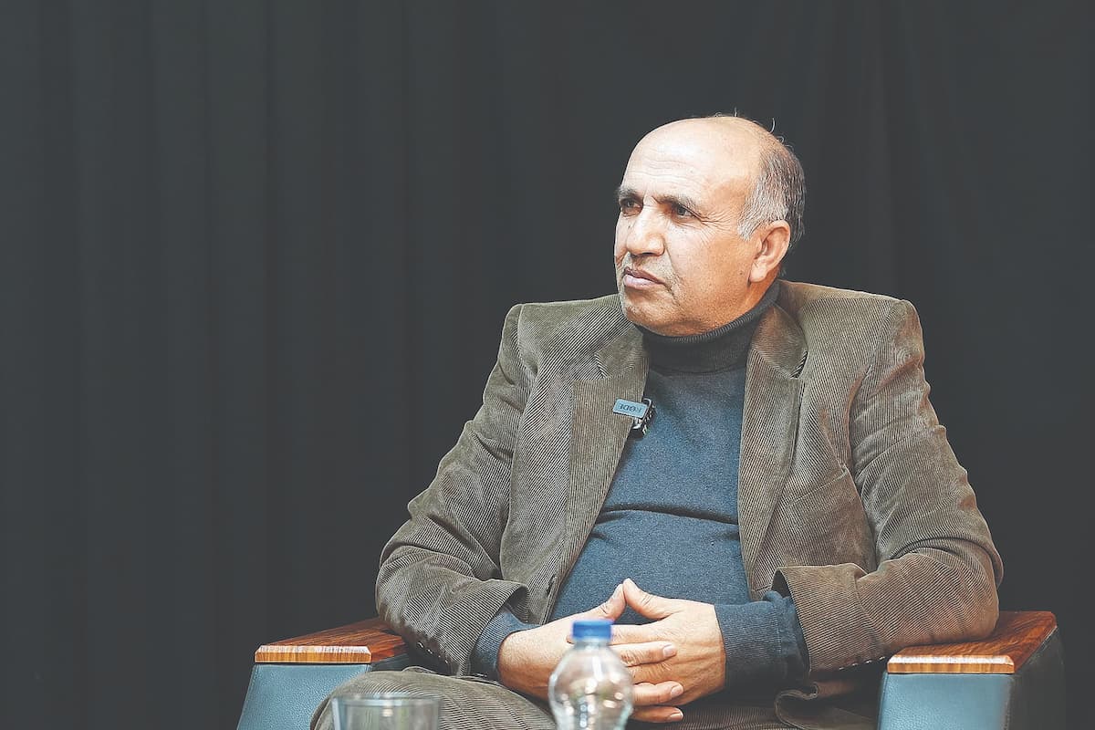 بودجه علیه توسعه