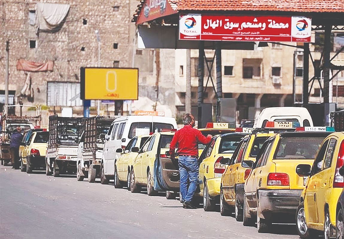 بی‌برنامگی دولت معیشت مردم را نابود می‌کند