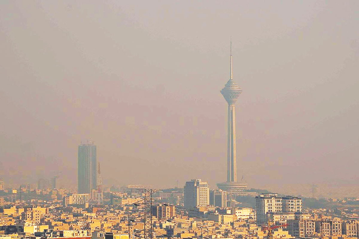 تهران زیر فشار دود و ناکارآمدی