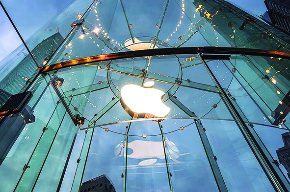 «تیم کوک» معاون بخش هوش‌مصنوعی اپل را کنار گذاشت