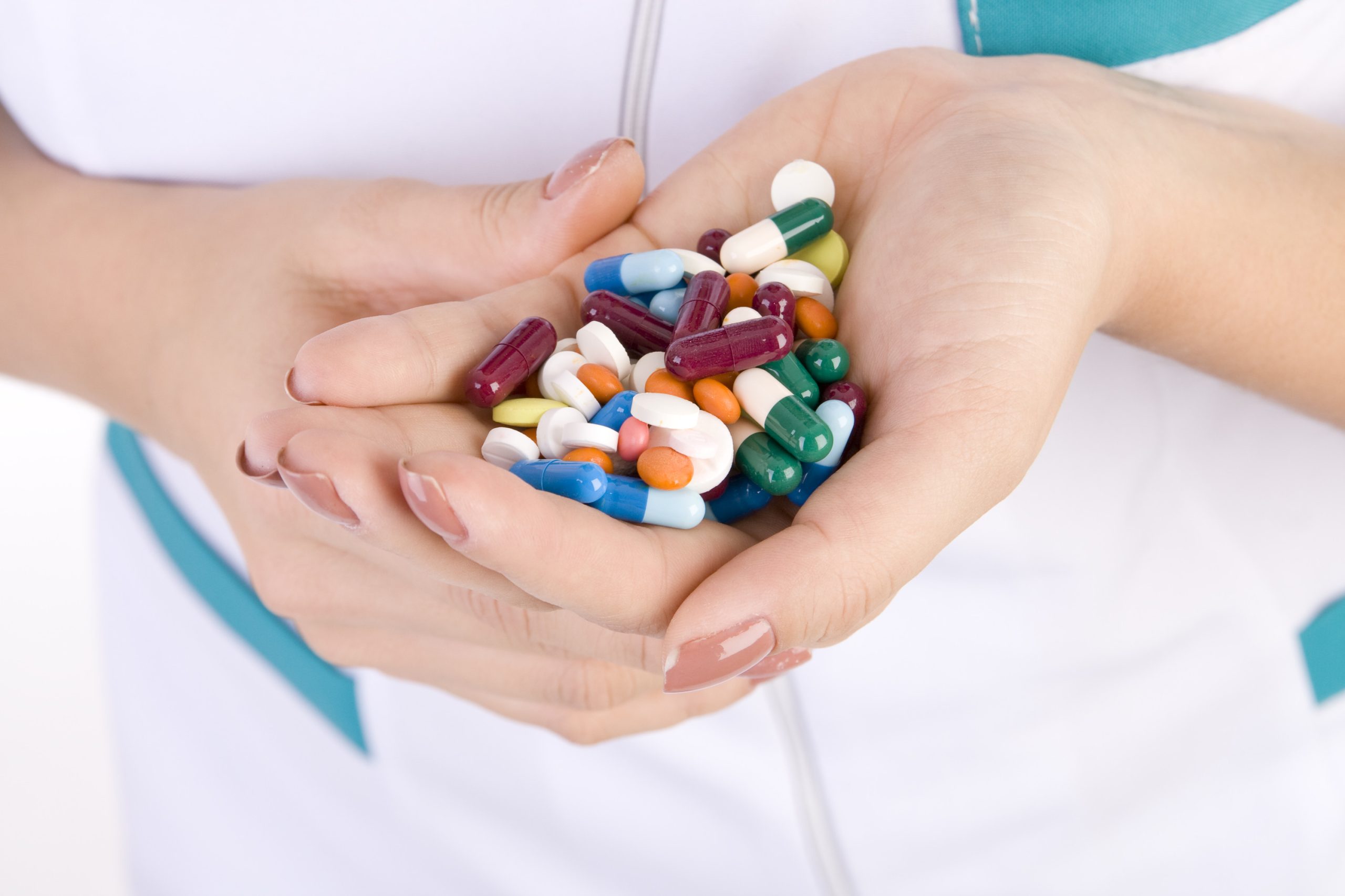 قاچاق معکوس یارانه‌ای کلید خورد؛ ارز دارو از زنجیره رسمی فرار می‌کند