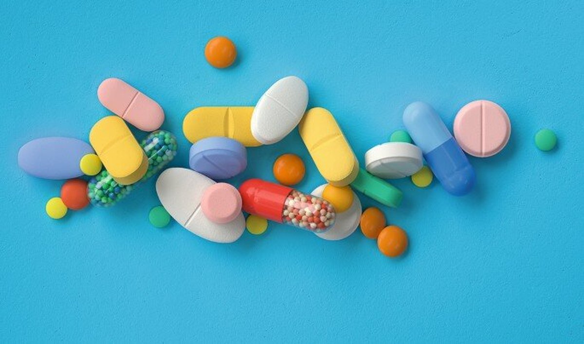 ظفرقندی: بیماران نگران نباشند، داروهای ضروری گران نمی‌شود