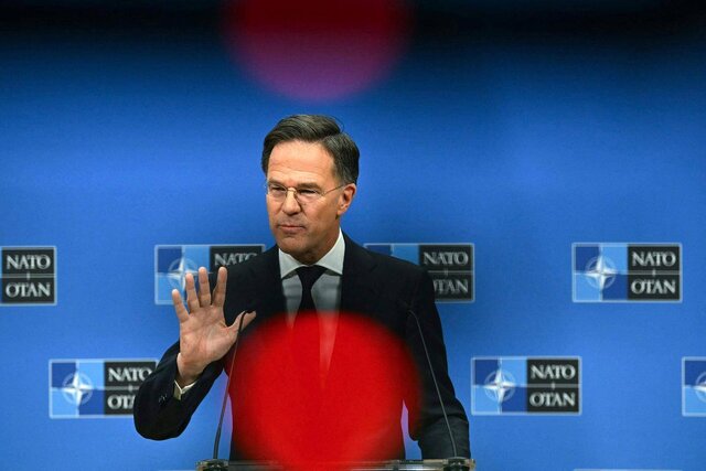 دبیرکل ناتو: روسیه با ایران و چین برای بی‌ثباتی جوامع همکاری می‌کند