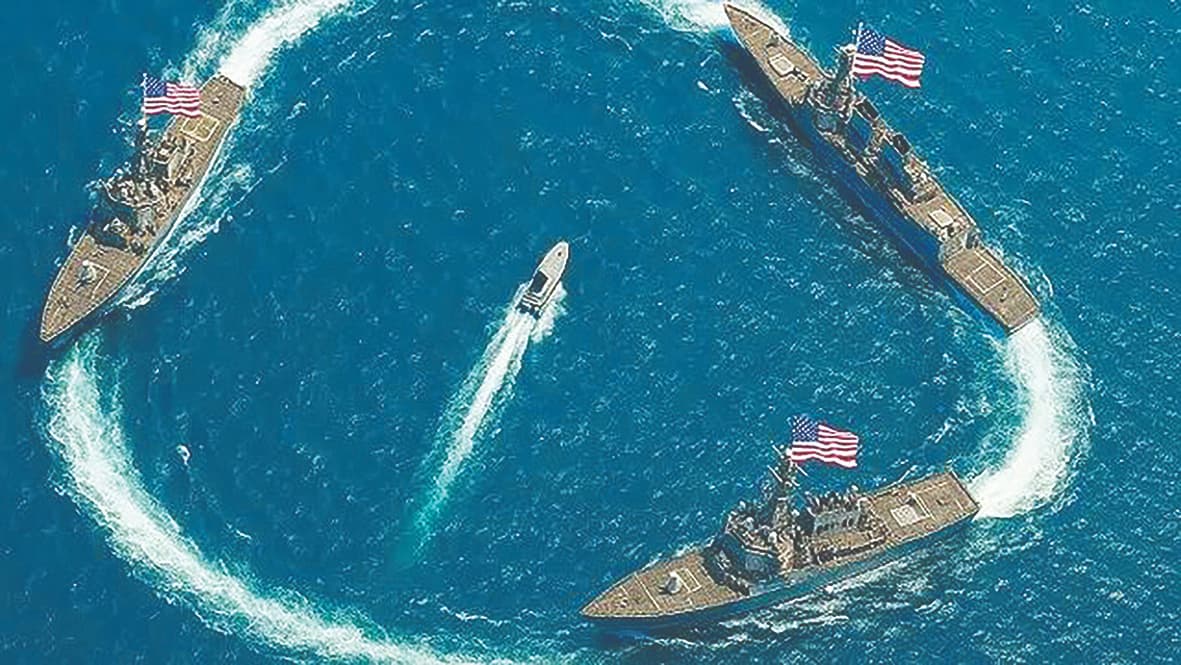 دیپلماسی قایق توپ دار علیه مادورو