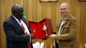 ریسک سرمایه‌گذاری در زیمبابوه کاهش یابد