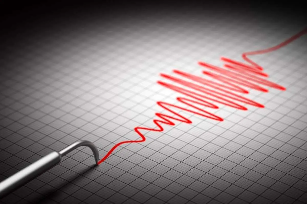 زلزله فیروزکوه را لرزاند