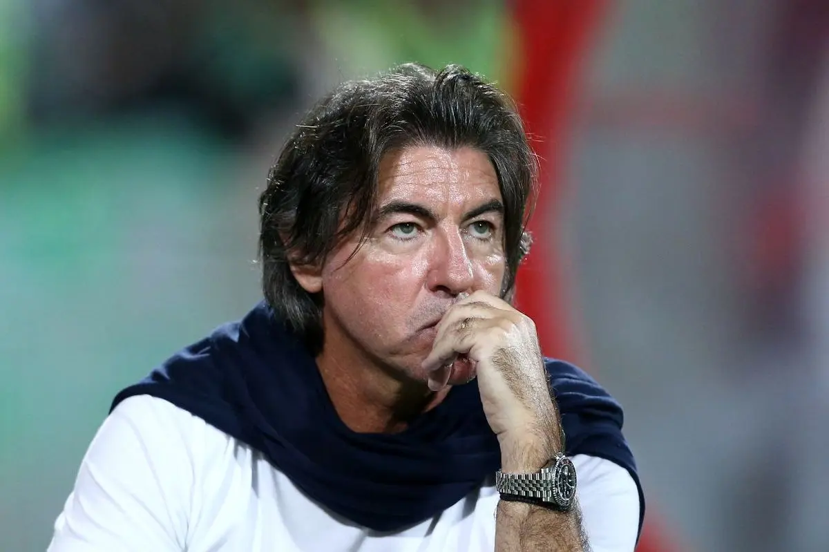 ساپینتو در آستانه برکناری: تأثیر بازی با سپاهان بر آینده‌اش