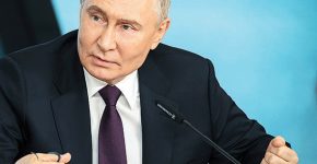 سکان در دست پوتین است