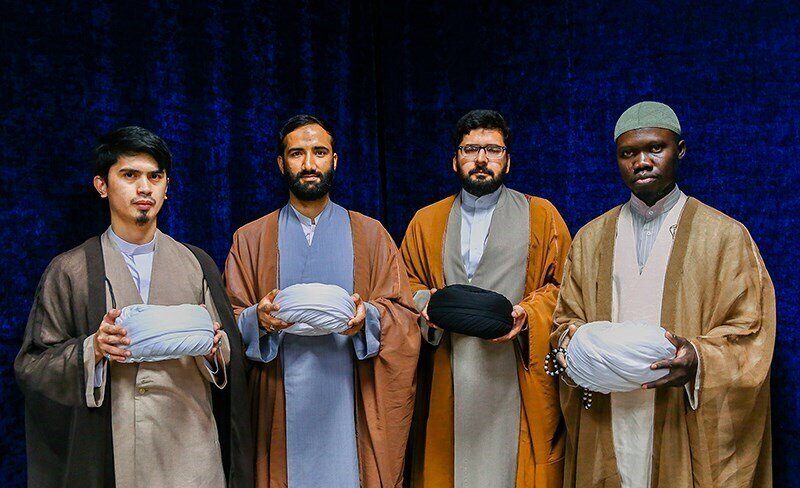 بودجه ۱۸۰۰ میلیاردی جامعه المصطفی برای تربیت طلاب خارجی