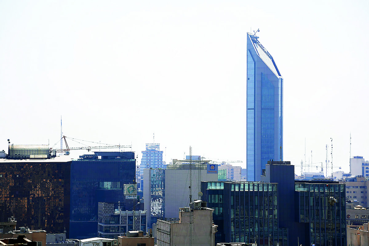 عاقبت سیاستگذاری دستوری در مسکن