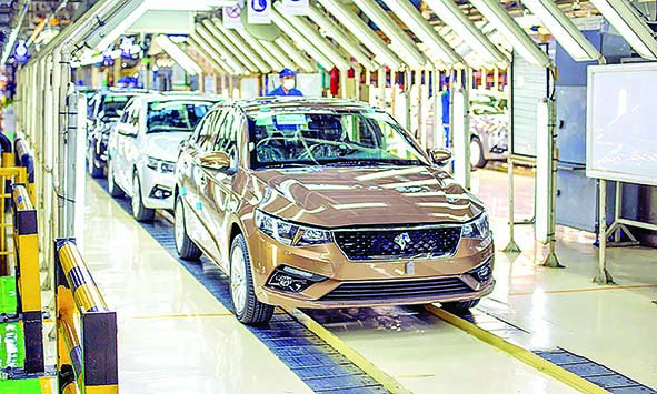 عقب ماندن نرخ کارخانه‌ای خودرو  از رشد نهاده‌های تولید