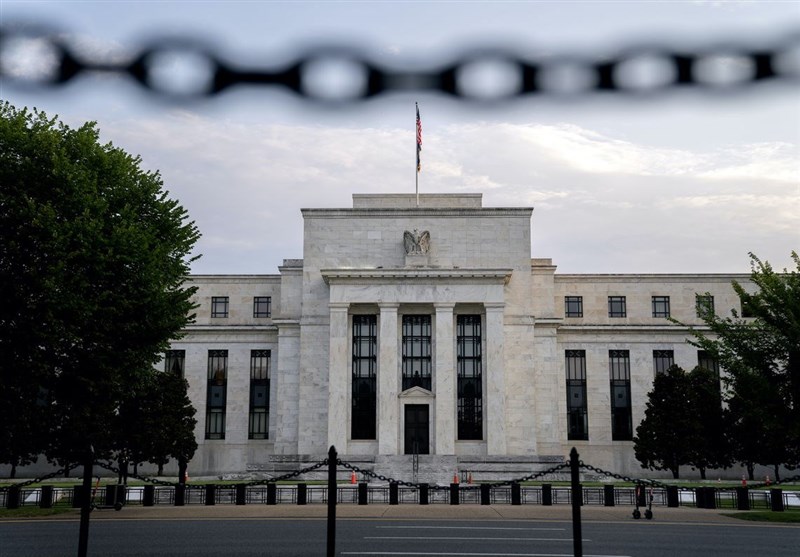 اختلاف‌نظر مقامات فدرال رزرو و انتظار کاهش نرخ بهره در آینده نزدیک